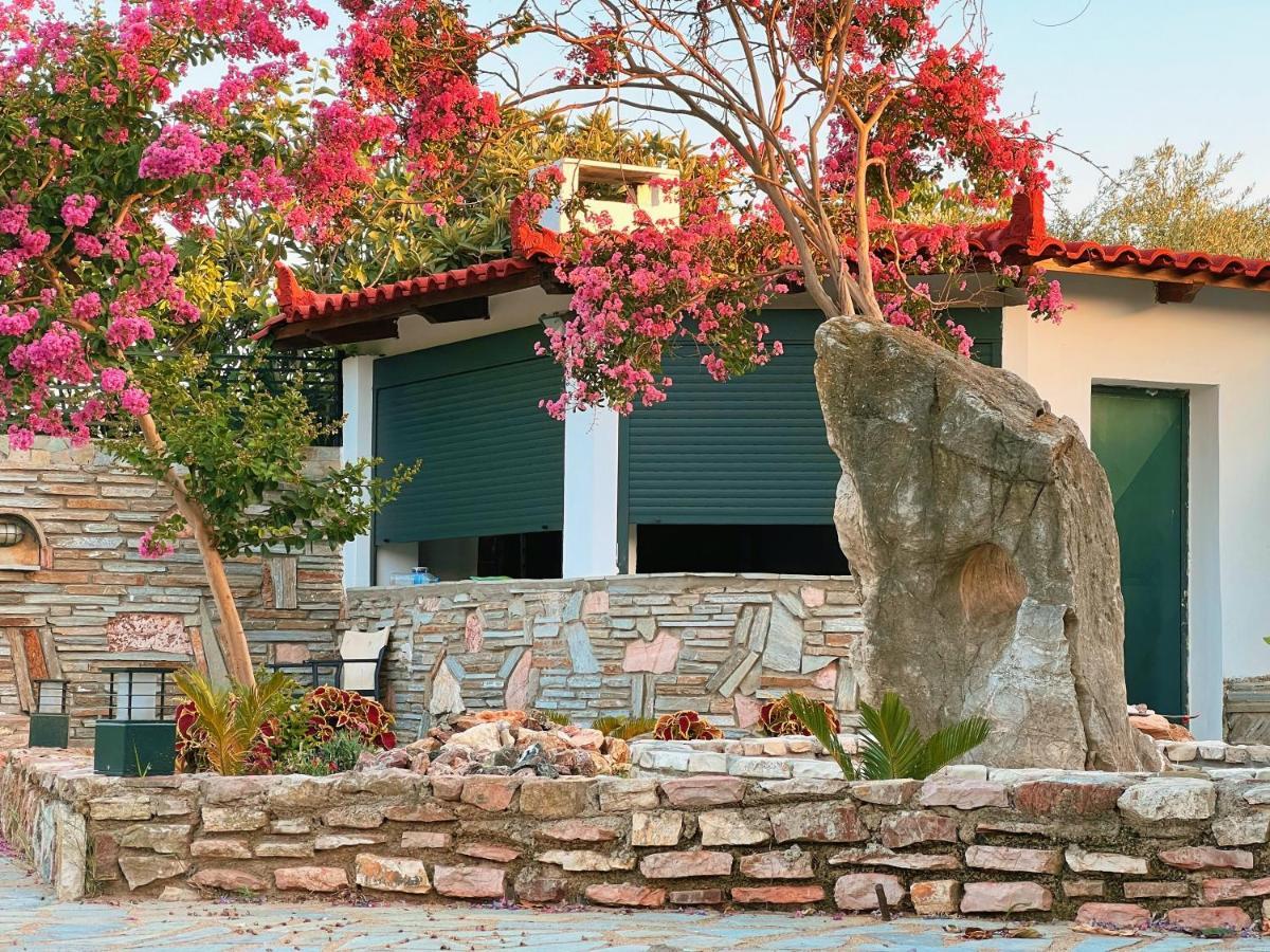 Kalamata Garden Suite Exterior photo